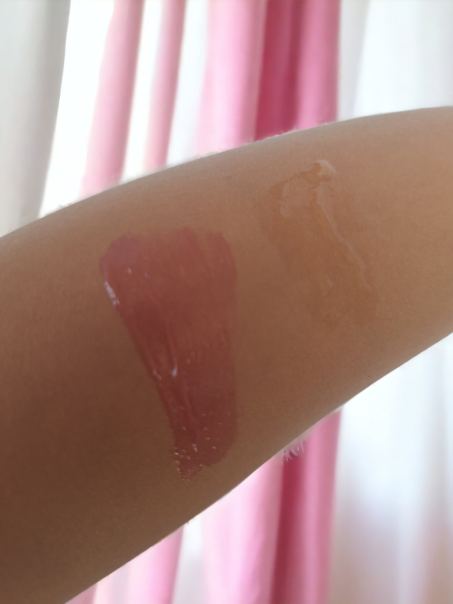 Color Changing Lip Gloss